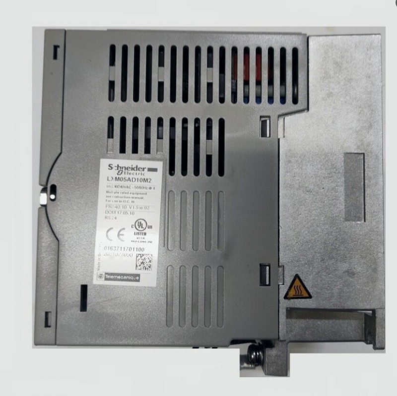 LXM05AD10M2 Schneider servo drive