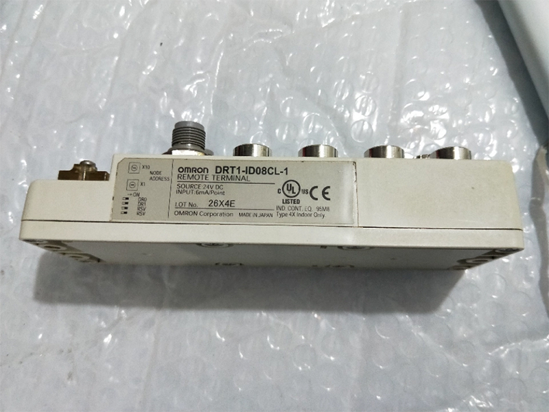 DRT1-ID08CL-1 Original Omron Lager Spot Wasserdichte Transistorklemme