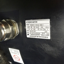 SGMCS-1EN3A-MB11 Yaskawa AC SERVO MOTOR