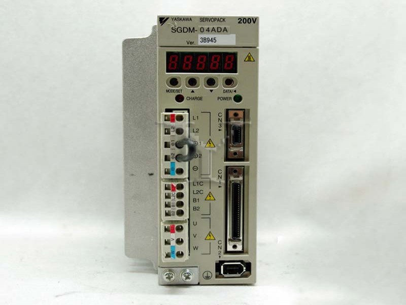 SGDM-04ADA Yaskawa servo motor drive