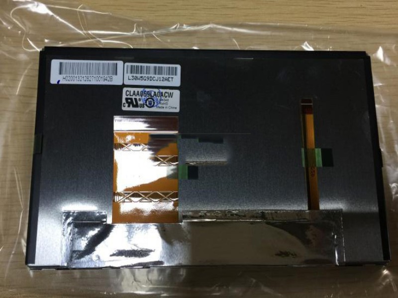 5.0 inch CPT A-Si TFT LCD Screen CLAA050LA01CW Display area 108*64.8