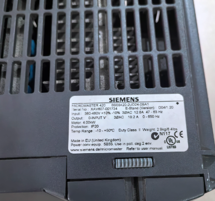 The original color new MM420 6SE6420-2UD24-0BA1 Frequency changer