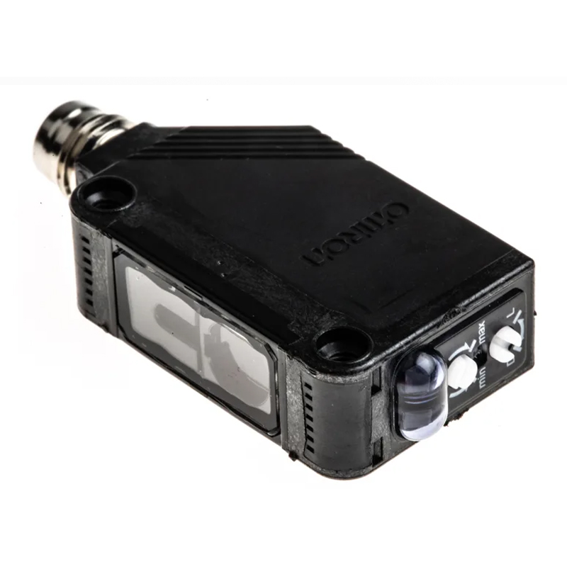E3Z-LR86 OMRON Photoelectric Sensor Durable Reliable Good Price