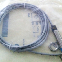 sensor proximity switch IME18-08BNSZCOS