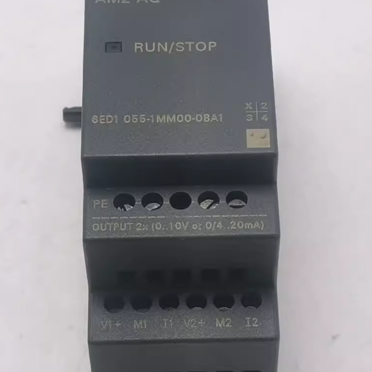 AM2 AQ EXPAN. PU: NEW 6ED1055-1MM00-0BA1 Siemens LOGO! DC 24V, 0/4-20MA 2AQ, 0-10V