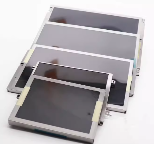 TCG084XGLAAPNN-AN*01-S 8.4