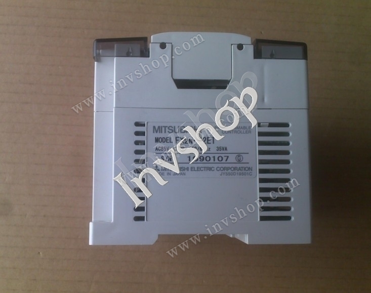 The original 95 Mitsubishi Nippon PLC extension module FX2N-32ET