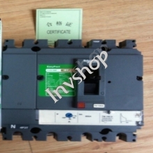 IN BOX NEW LV432693 Schneider Circuit Breaker