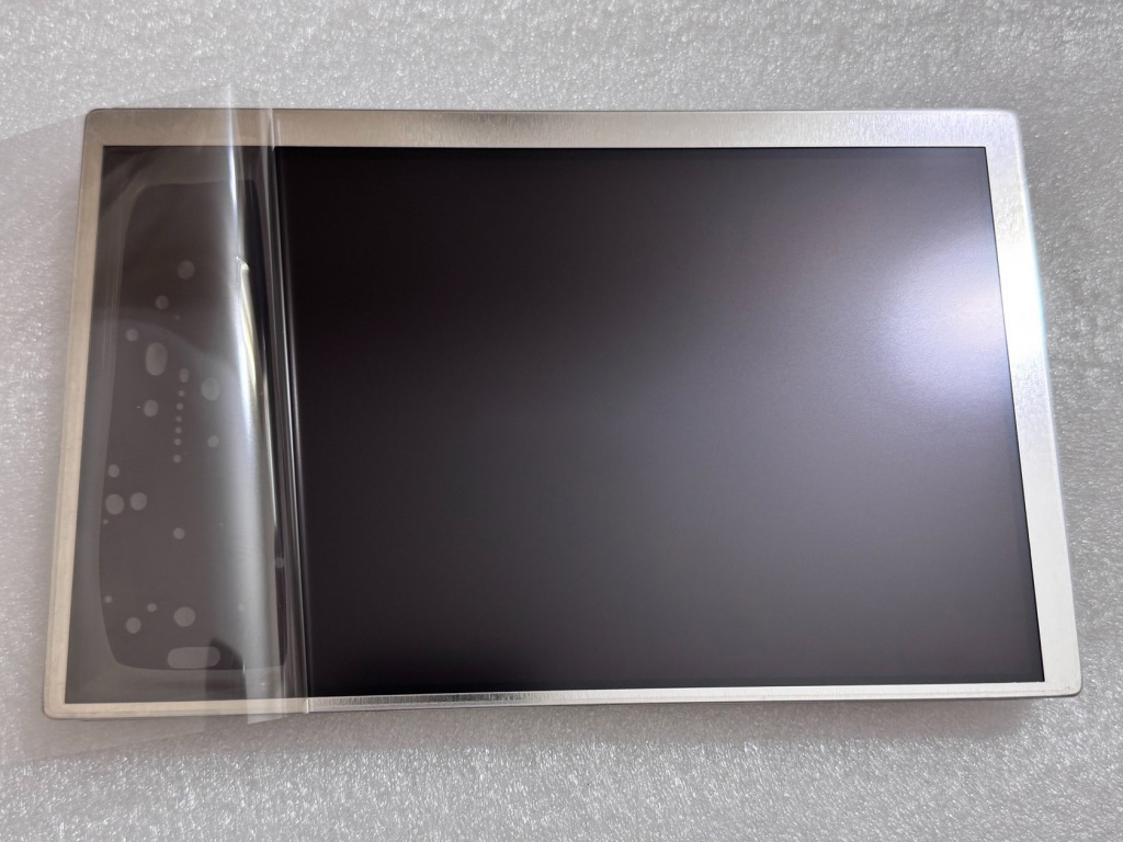 HARP LQ080Y5DW01