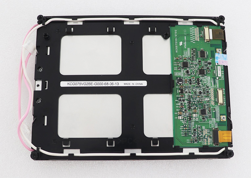 Kyocera KCG075VG2BE-G000 7.5-inch CSTN LCD panel with 640x480 VGA